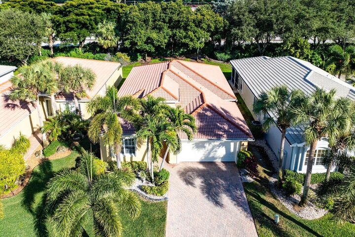 Property Photo: 13678 Windy Monterey FL 33446