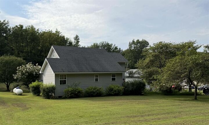 Property Photo:  85 Mutter Road  KY 42141 