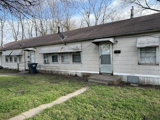 Property Photo:  3165-3169 S Clifton  KS 67210 