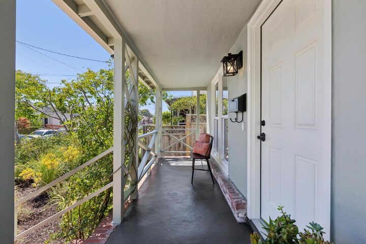Property Photo:  2622 Garfield Street  CA 94403 