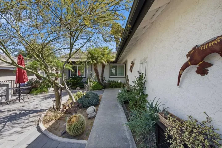 Property Photo:  1549 Spring Creek Lane  CA 92057 