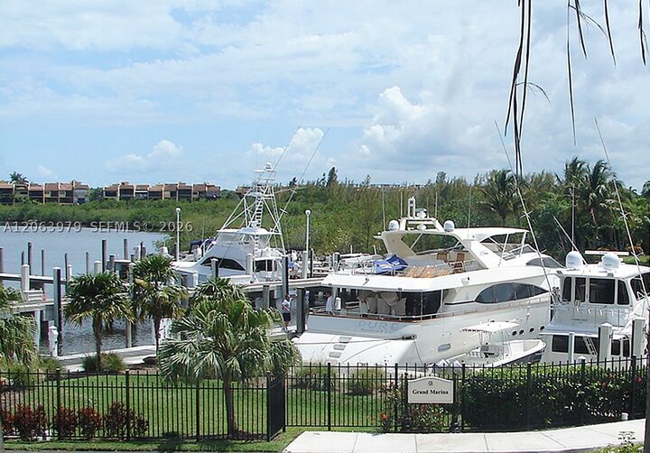 Property Photo: 13660 Deering Bay Dr., #4 FL 33158
