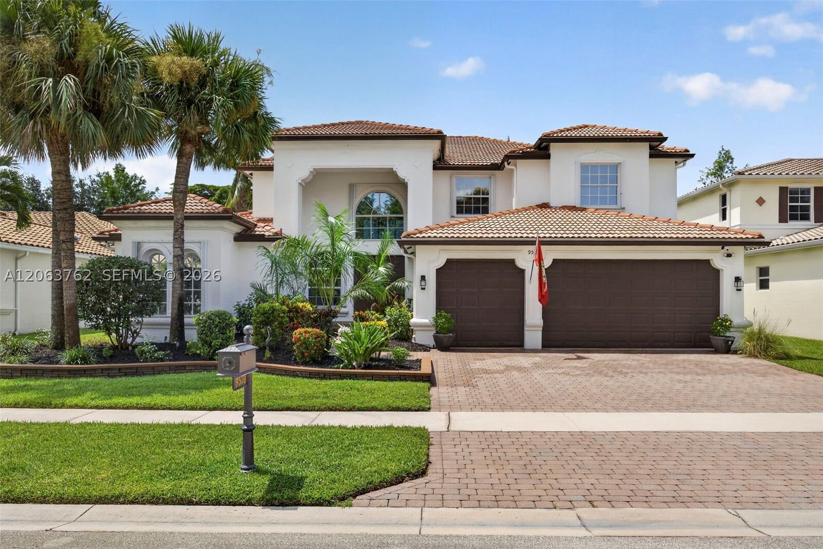 Property Photo:  9570 Campi Dr  FL 33467 