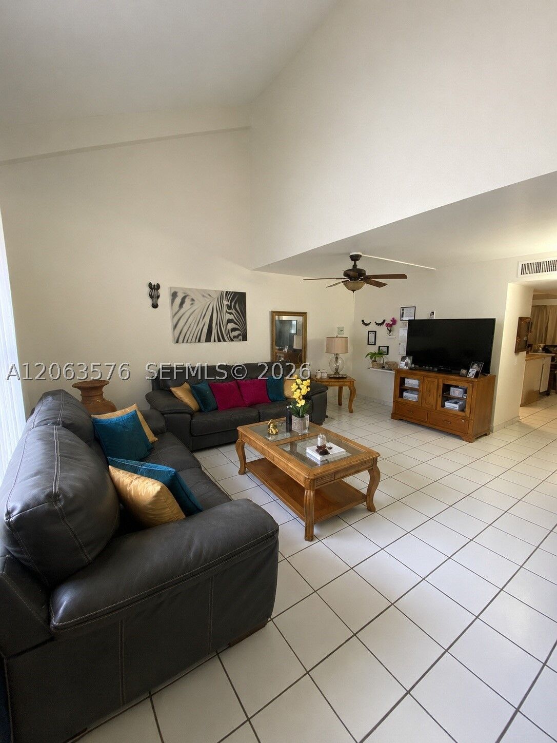 Property Photo: 633 N University Dr 14 FL 33324
