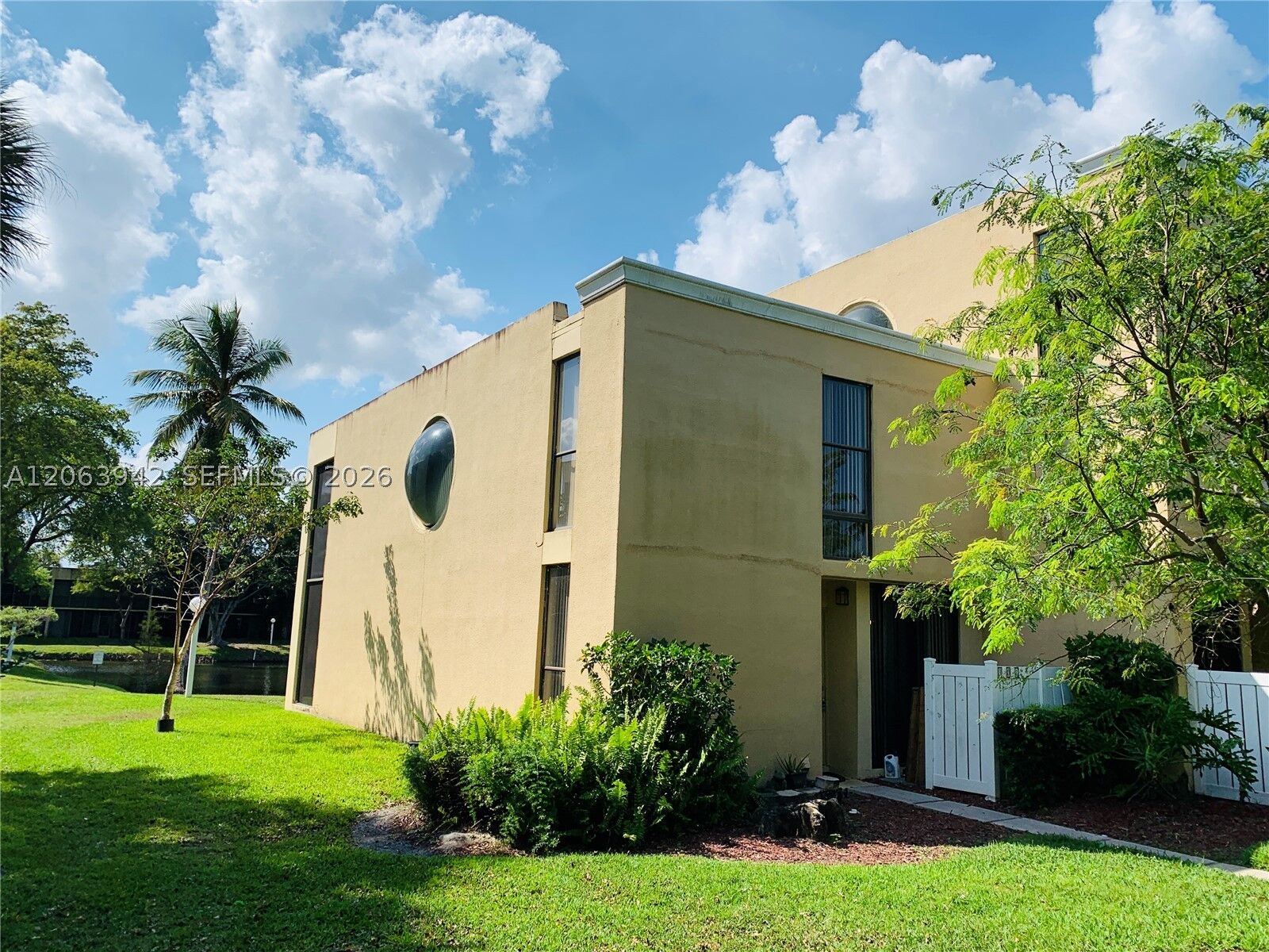 Property Photo: 2961 SW 87th Ave 301 FL 33328