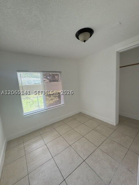 Property Photo: 4130 SW 25th St FL 33023