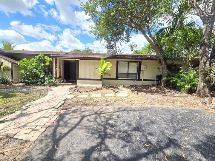 Property Photo:  11588 SW 112th Ave  FL 33176 