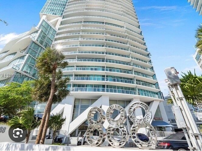 Property Photo: 888 Biscayne Blvd 4009 FL 33132