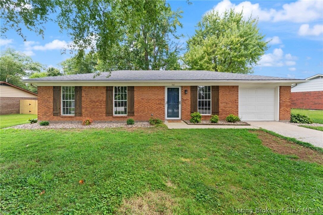 Property Photo:  301 Glendale Drive  IN 47111 