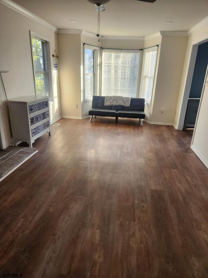 Property Photo: 529 E Revere Way NJ 08205-0000