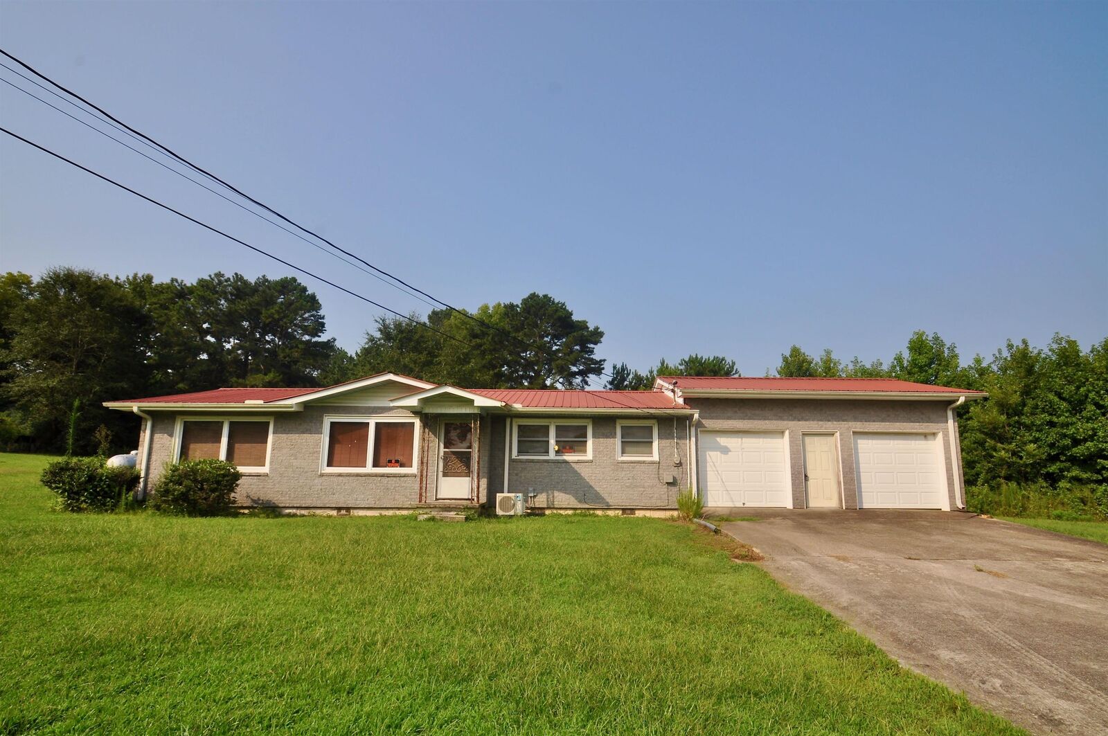 Property Photo:  3057 Co Rd 1223  AL 35179 
