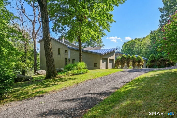 Property Photo:  27 Ridge Road  CT 06019 