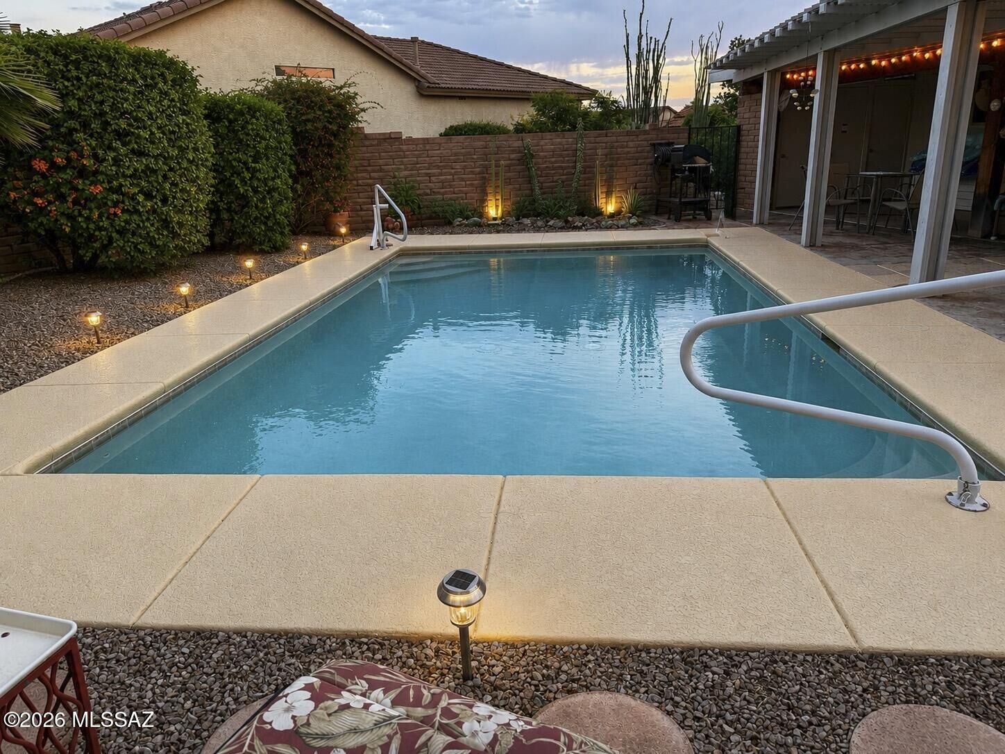 Property Photo: 1847 E Desert Lark Ps E AZ 85614