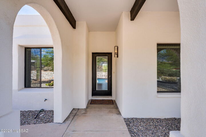 Property Photo:  4554 N Avenida Del Cazador  AZ 85718 