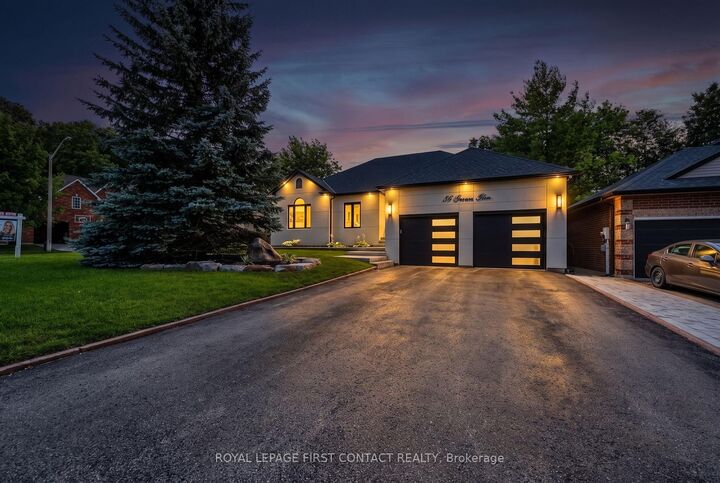 Property Photo: 36 Grouse Glen ON L4N 7Z7