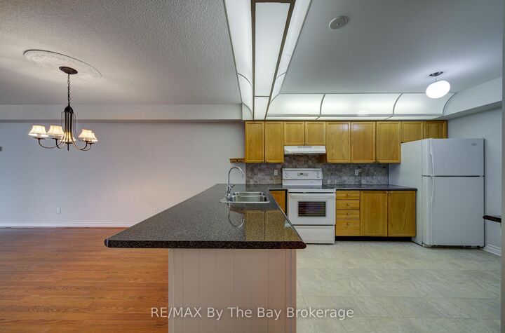 Property Photo:  30 Mulligan Lane 8  ON L9Z 1C4 