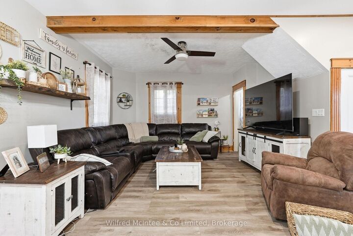 Property Photo: 27 5th Street NW ON N0G 1L0