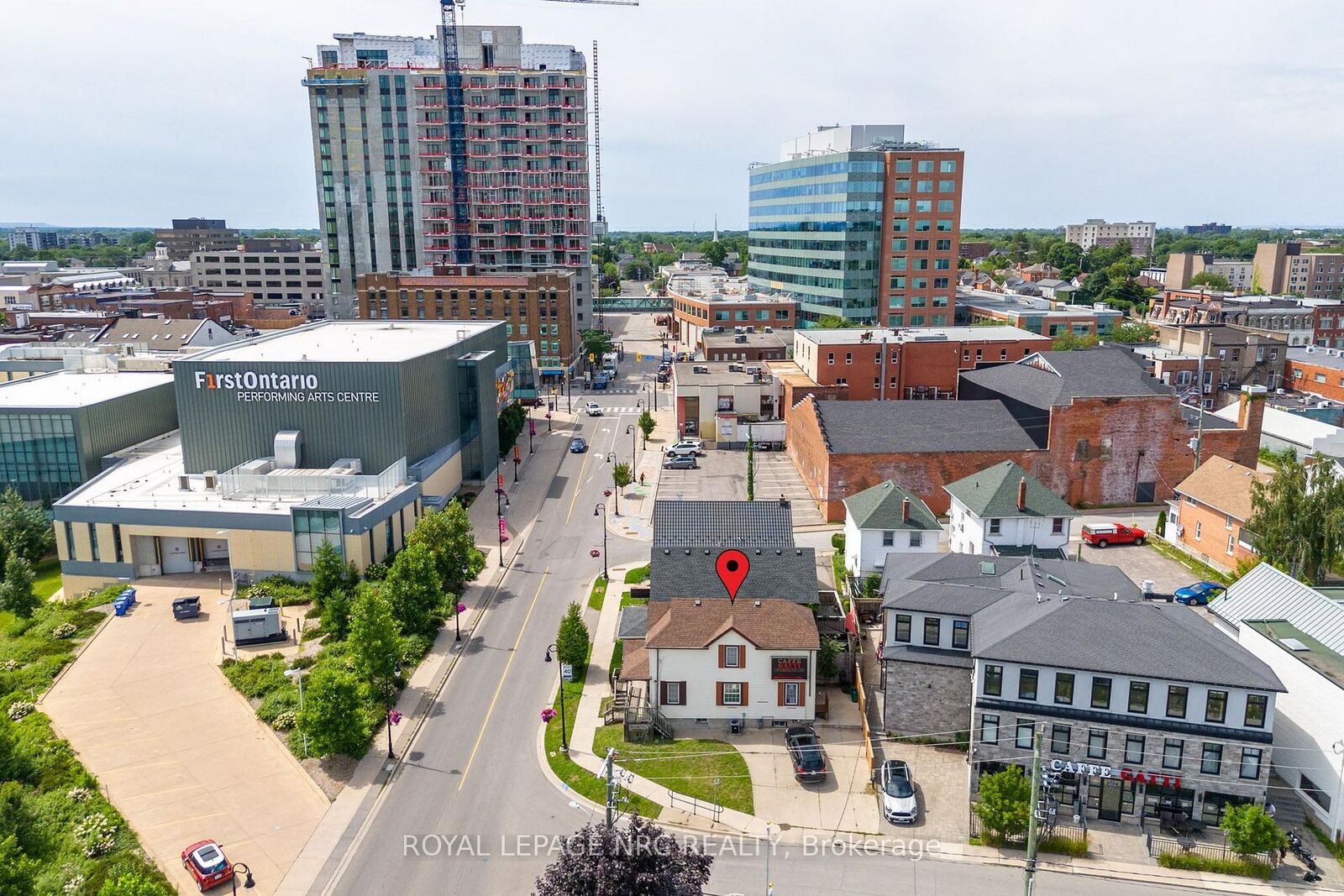 Property Photo: 44 Carlisle Street ON L2R 4H4