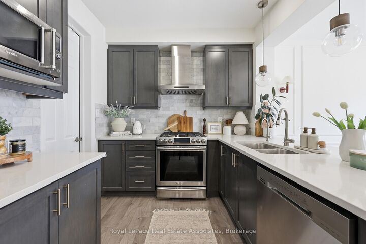 1222 Rose Way 27 — photo 1