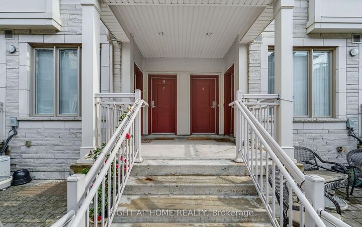 Property Photo: 125 Long Branch Avenue 7 ON M8W 0A9