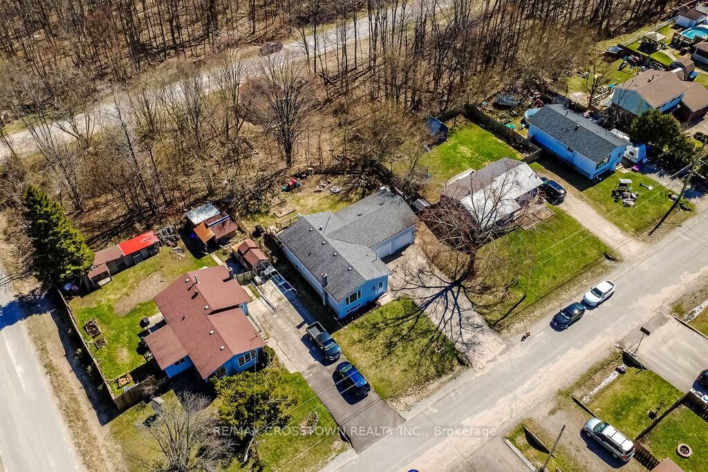 Property Photo: 461 Barnes Avenue ON L0K 1R0