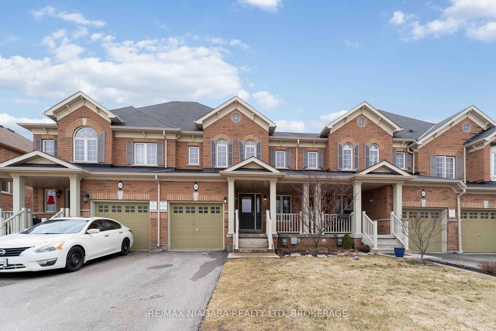 Property Photo: 48 Juneberry Road ON L2V 5G5