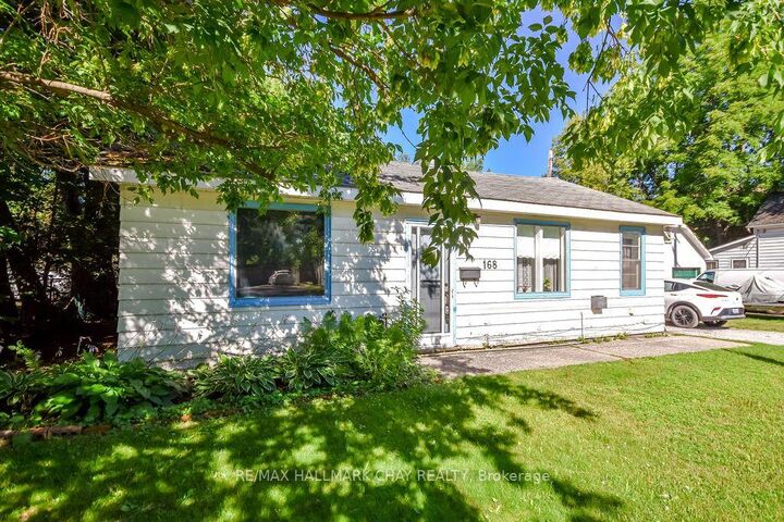 Property Photo: 168 Anne Street S ON L4N 2E5