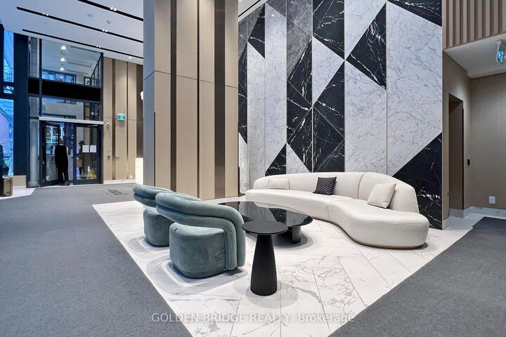 Property Photo: 38 Widmer Street 4211 ON M5V 2E9