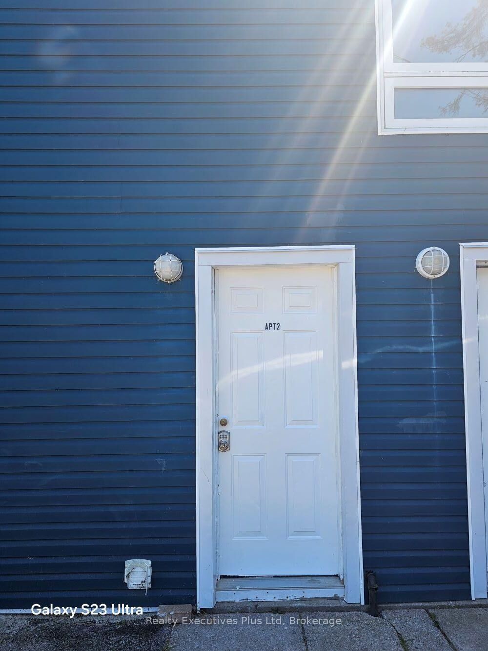 Property Photo: 884 County Rd 6 Road S Apt 2 ON L0L 2J0