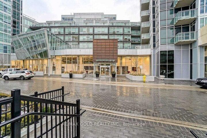 Property Photo: 2916 Highway 7 Road 1002 ON L4K 0K6