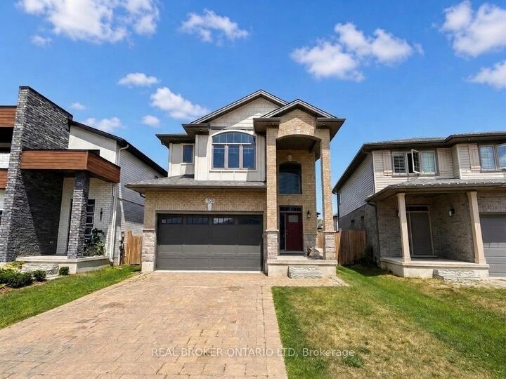 Property Photo:  1934 Jim Hebb Way  ON N6G 0S8 
