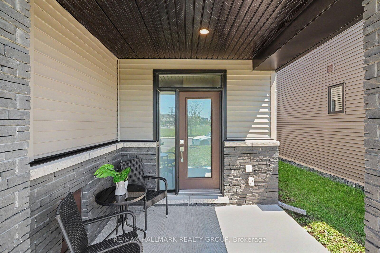 Property Photo: 715 Sebastian Street ON K4A 5L1