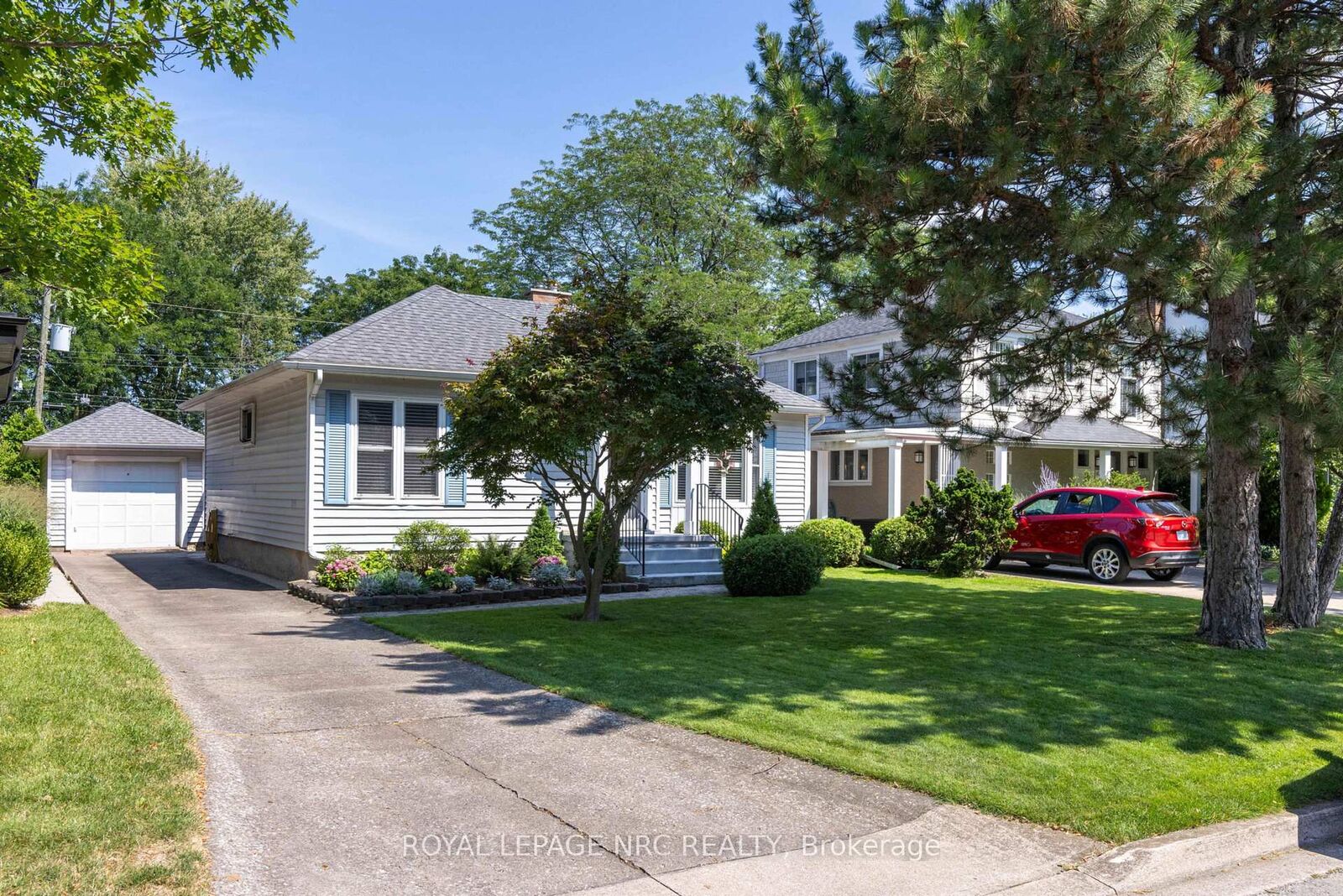 Property Photo:  61 Highland Avenue  ON L2R 4H9 