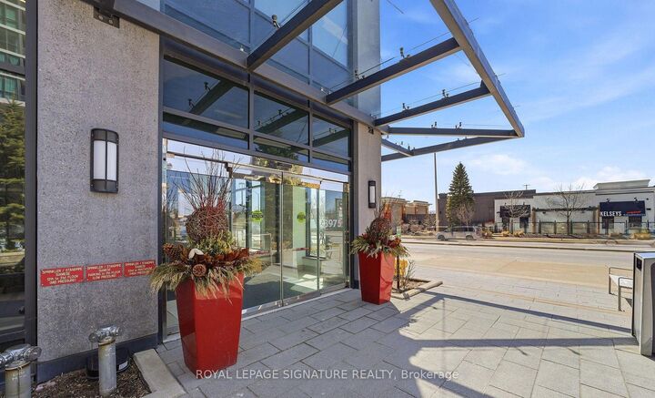 Property Photo: 3975 Grand Park Drive 901 ON L5B 0K4