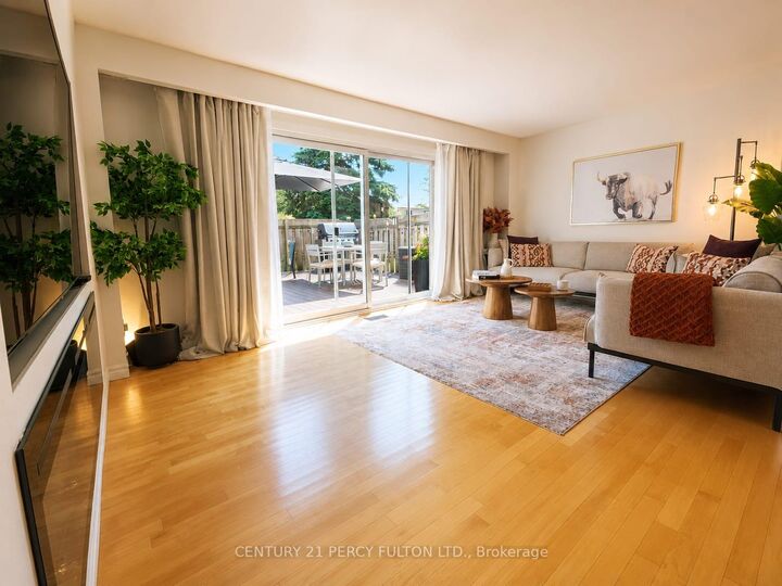 Property Photo: 580 Eyer Drive 22 ON L1W 3B7