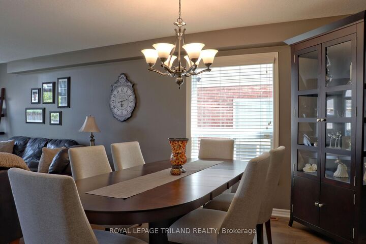 Property Photo: 1842 Gough Avenue ON N5X 4P6