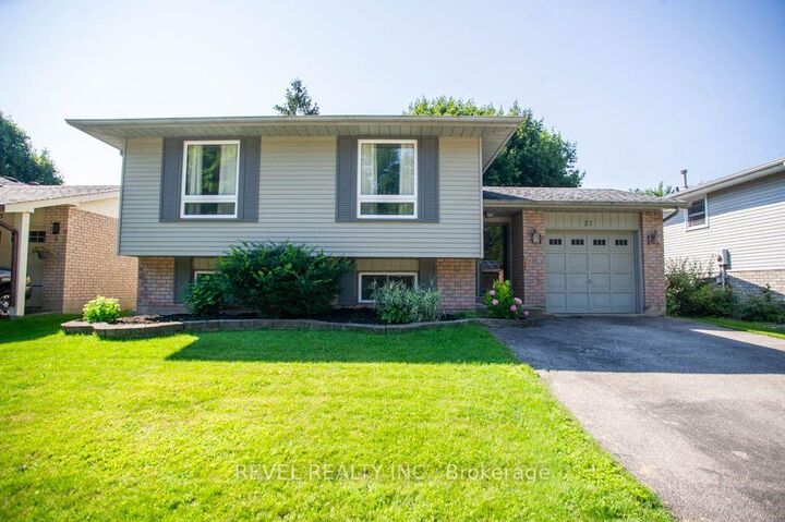 Property Photo:  27 Myrtleville Drive  ON N3V 1B9 