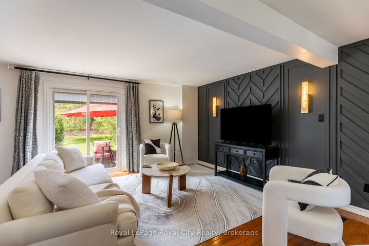 Property Photo: 245 Elmira Road S ON N1K 1R1