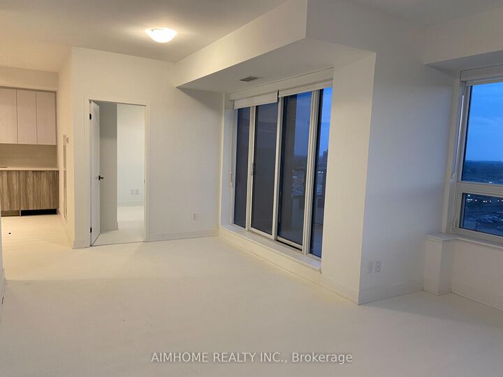 Property Photo:  2481 Taunton Road 902  ON L6H 3R7 