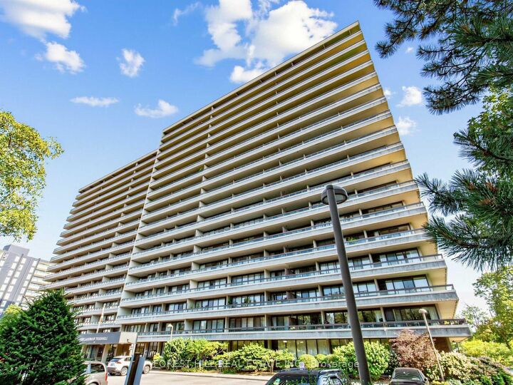 Property Photo:  8111 Yonge Street 1209  ON L3T 4V9 