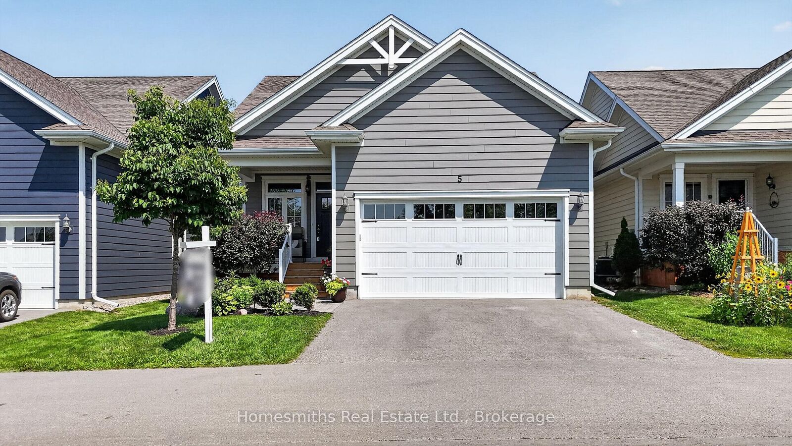 Property Photo: 5 Irons Avenue 21 ON K0L 2H0