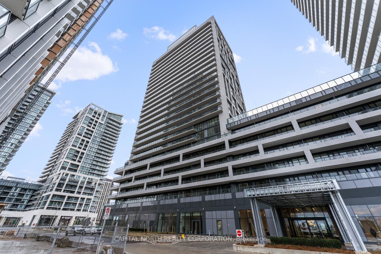 Property Photo: 8960 Jane Street 1606 ON L4K 2M9
