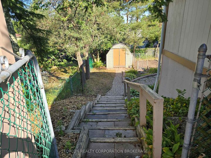 Property Photo: 33 Browning Trail Basement ON L4N 5A5
