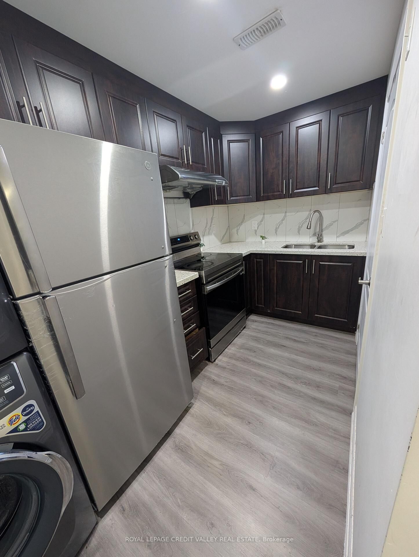Property Photo: 25 Caliper Road Basement ON L6P 3R2