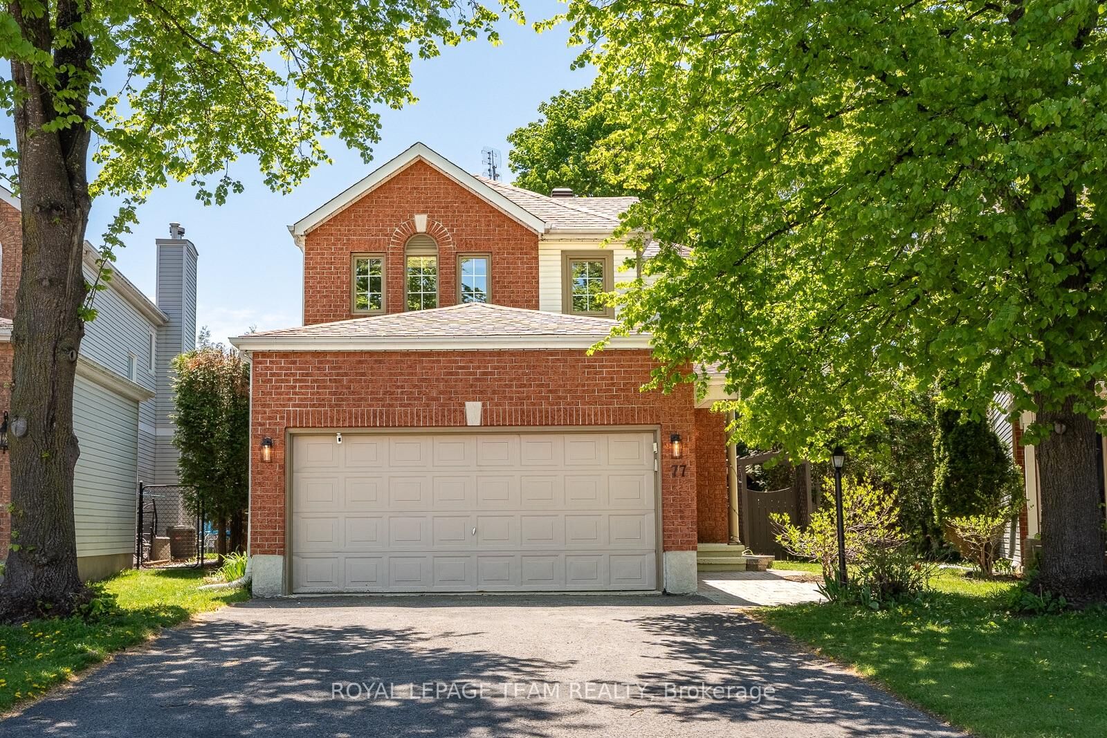 Property Photo:  77 Armagh Way  ON K2J 4C1 