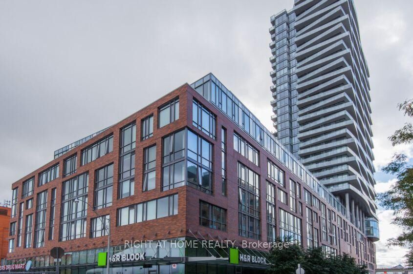 Property Photo: 3 Market Street ON M5E 0A3