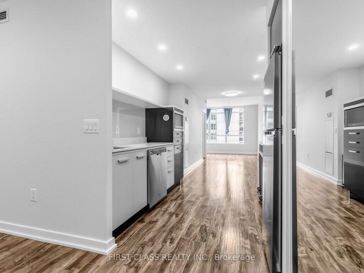 Property Photo: 38 Dan Leckie Way 715 ON M5V 2V6