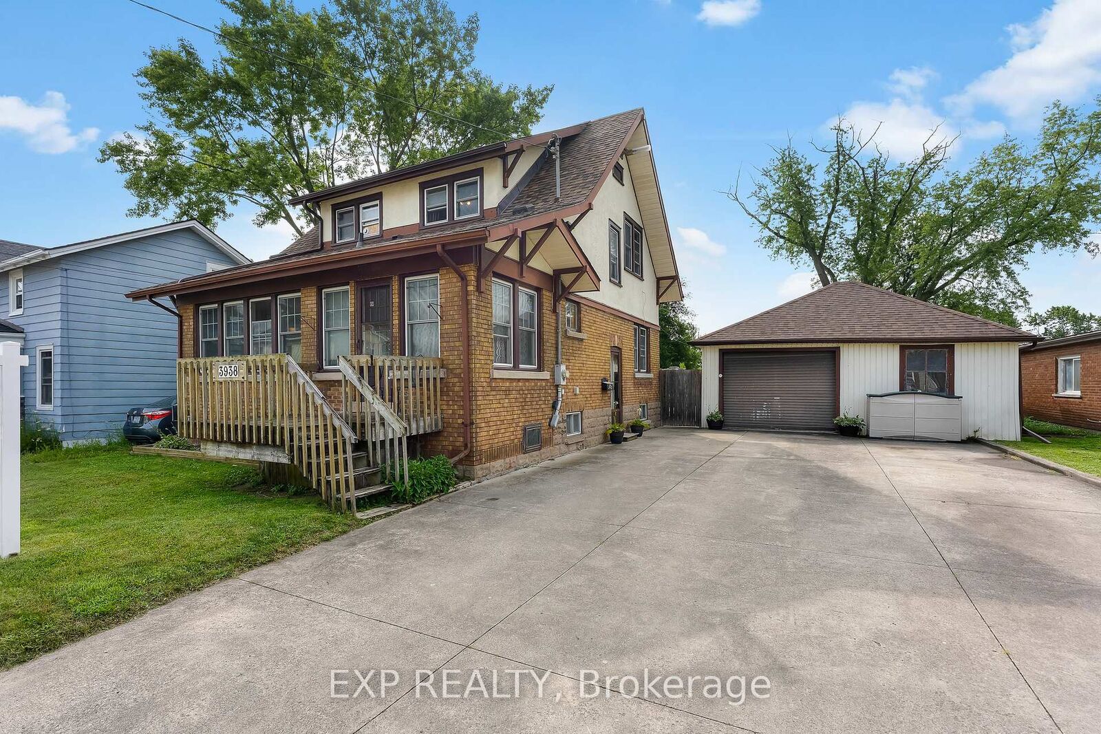 Property Photo: 3938 Main Street ON L2G 6B6