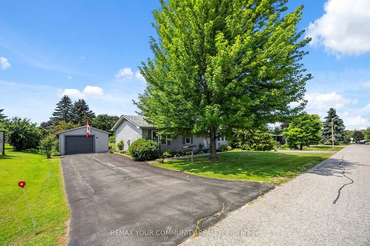 Property Photo:  17 Kelsey Crescent  ON L0E 1R0 