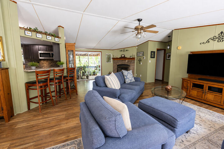Property Photo:  1 Pineneedle Trail  GA 30557 